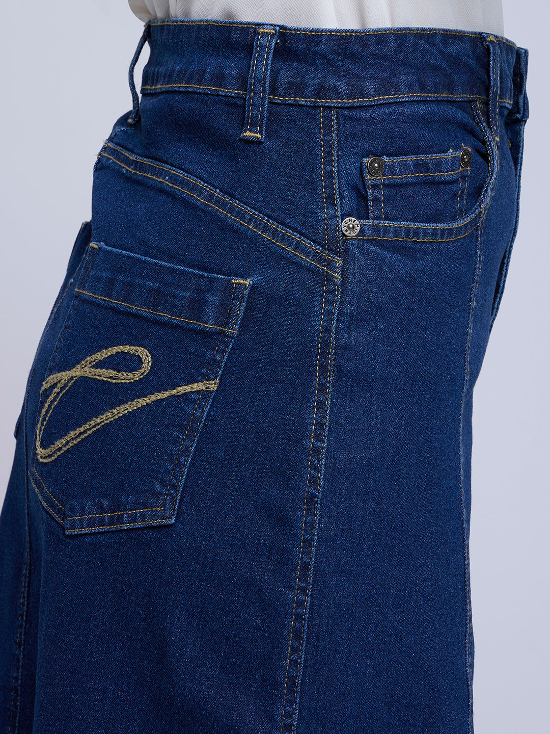 HIP HUGGING A-LINE DENIM SKIRT