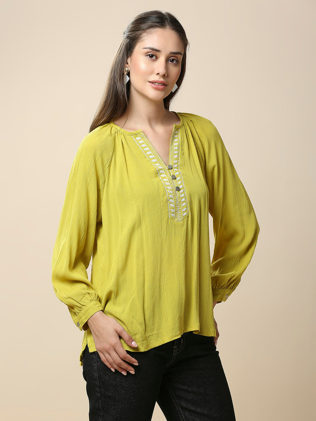 CRINKLE RAYON EMBROIDERED TUINIC TOP