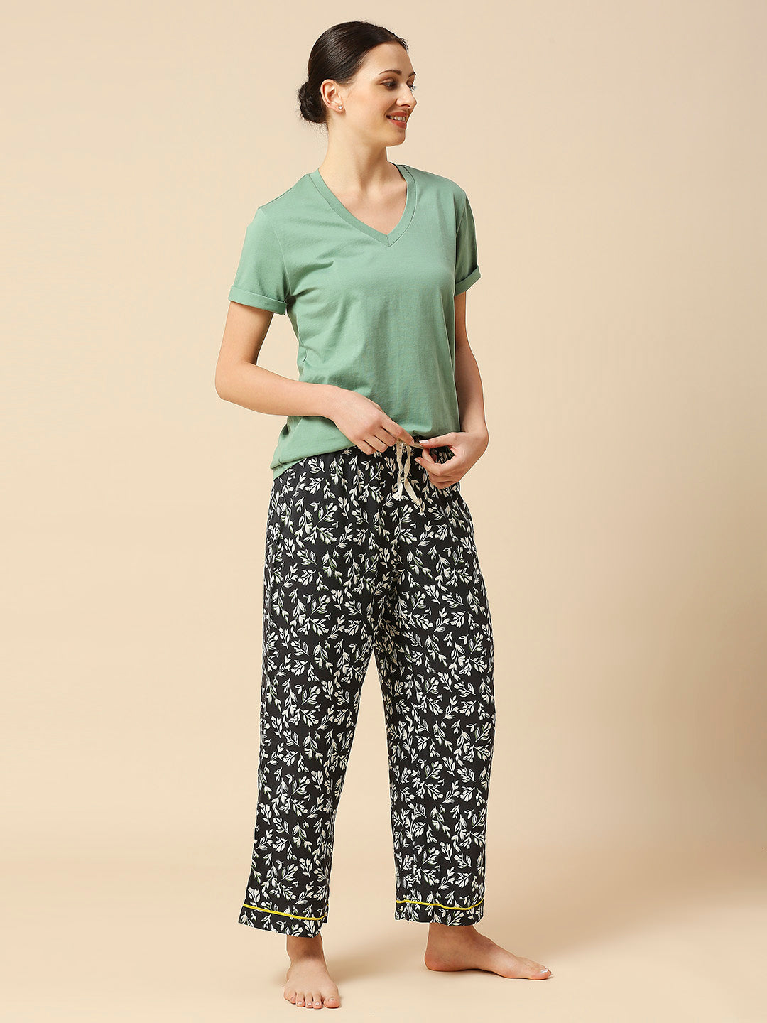 COTTON TEE & PRINTED VISCOSE PJ'S NIGHTSUIT SET