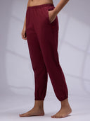 ESSENTIAL JOGGERS