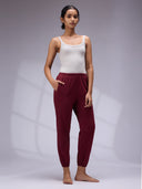 ESSENTIAL JOGGERS
