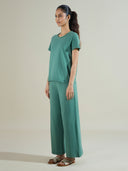 ESSENTIAL NIGHTSUIT