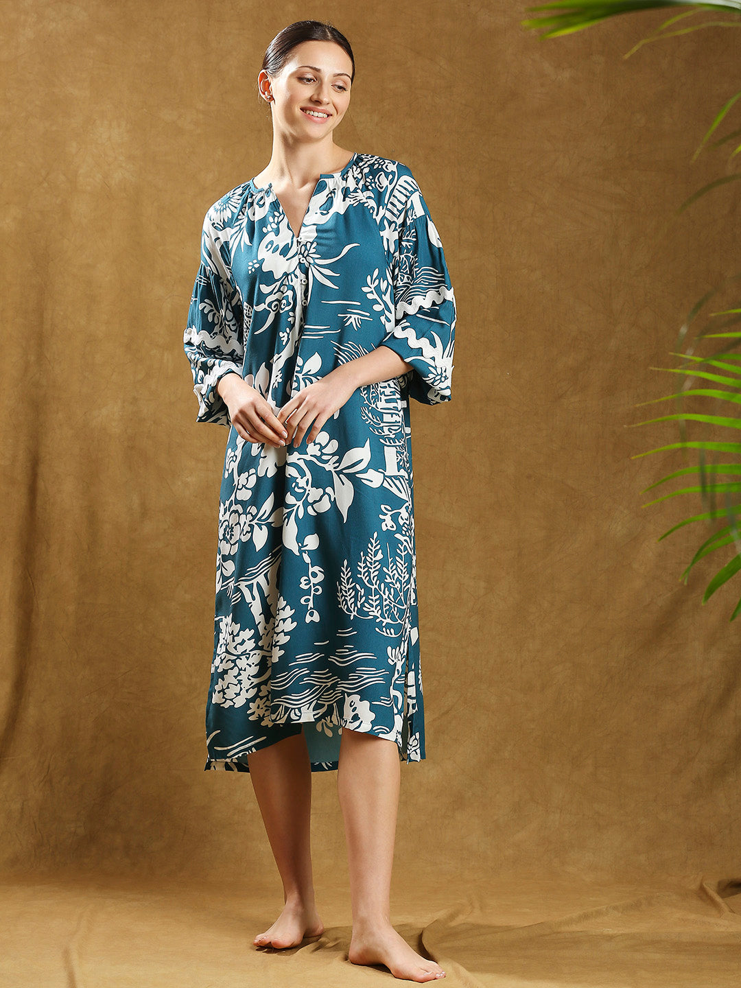 OVERBLOWN FLORAL PRINTED VISCOSE NIGHTDRESS W/ RIC RAC DETAILING