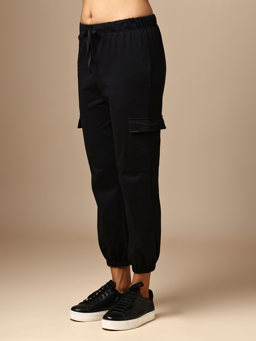 FRENCH TERRY SWEATSHIRT & CARGO JOGGERS CO-ORD SET