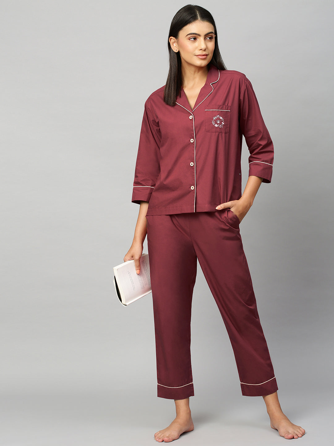 Contrast Piping Solid Poplin Night Suit