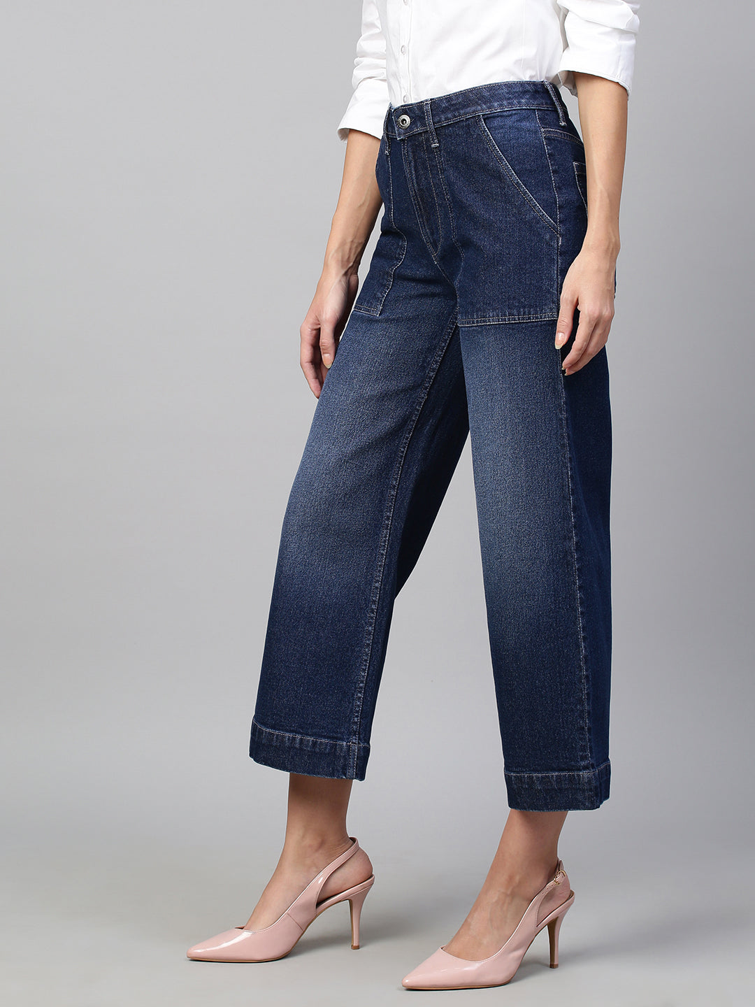 MID RISE WIDE LEG CROPPED JEANS