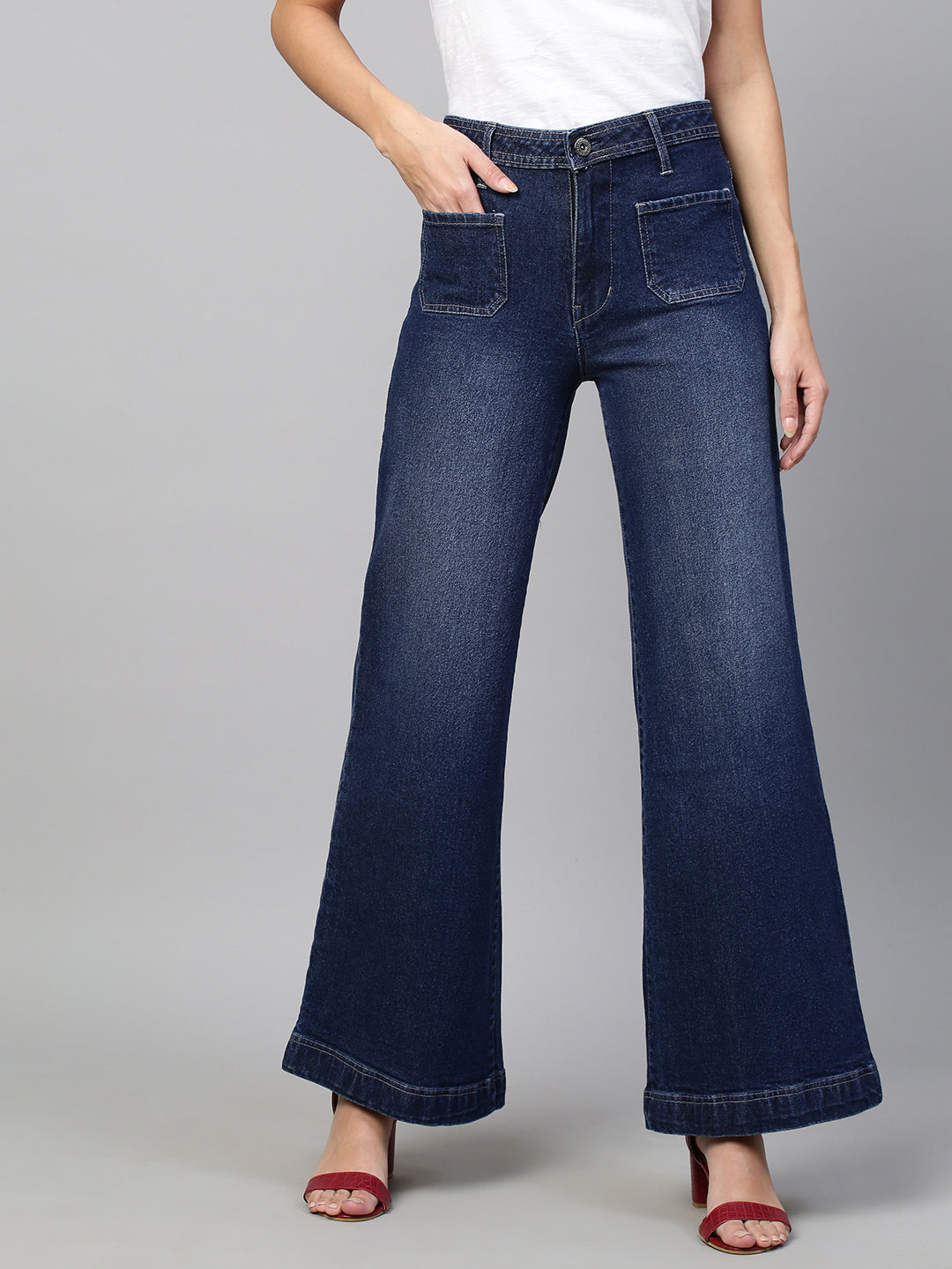 MID RISE FLARED JEANS