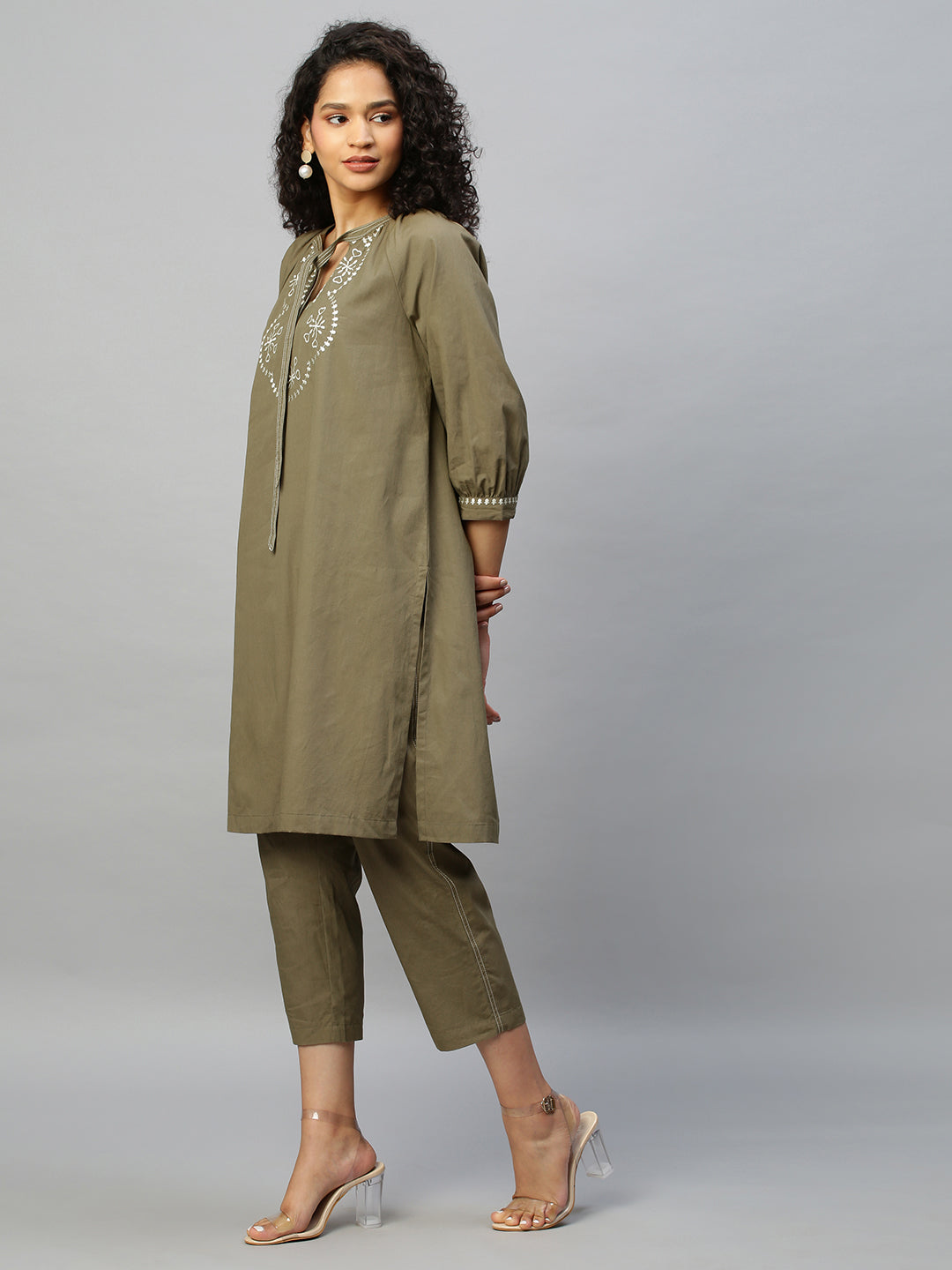 Embroidered Tie Neck Raglan Sleeved Cotton Poplin Kurta Set