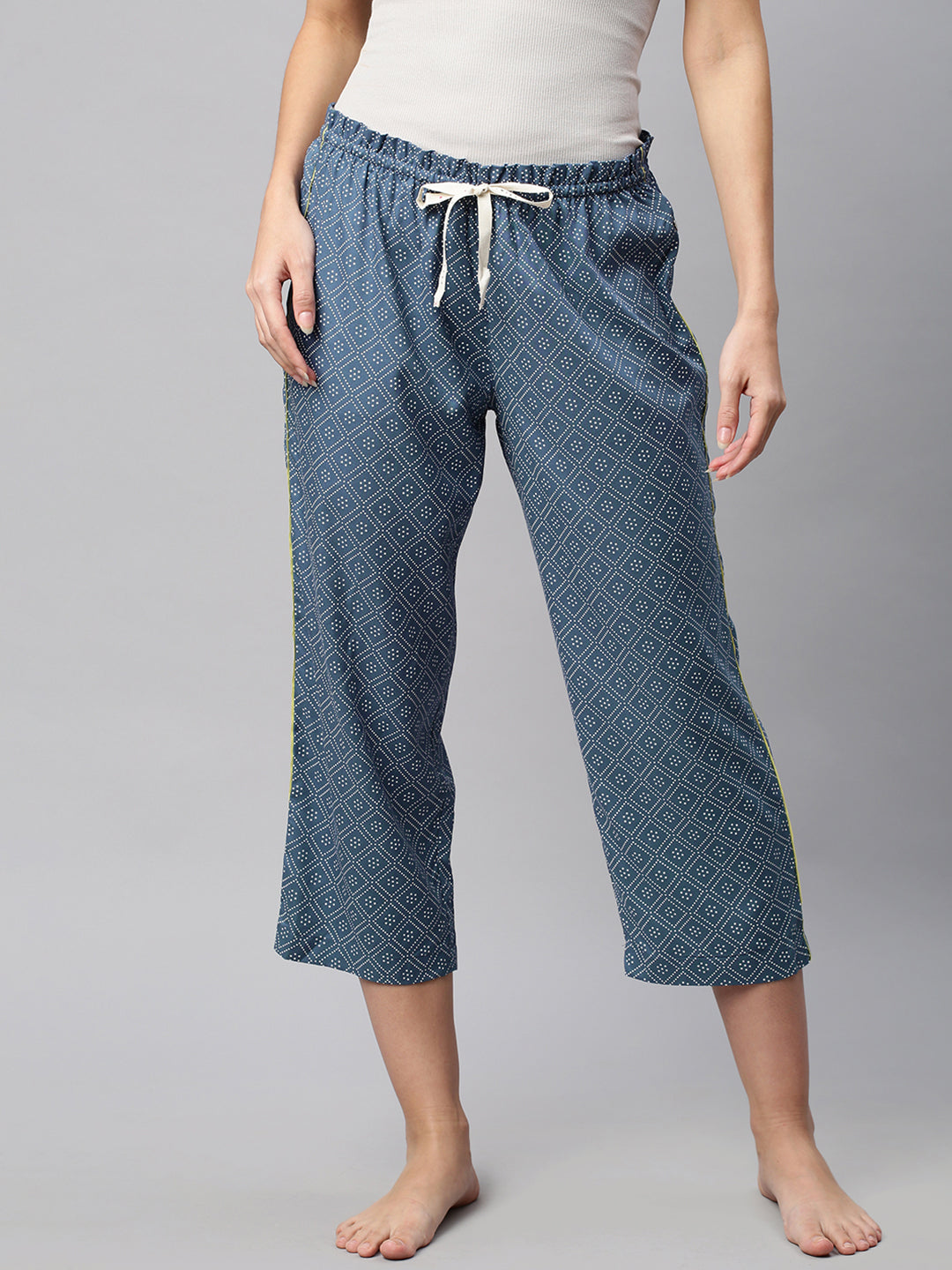 Printed Rayon Pyjamas With Contrast Piping